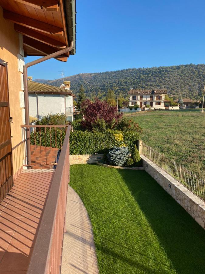 Casa Vacanze Boutique House Casa Mimo San Demetrio ne' Vestini Buitenkant foto