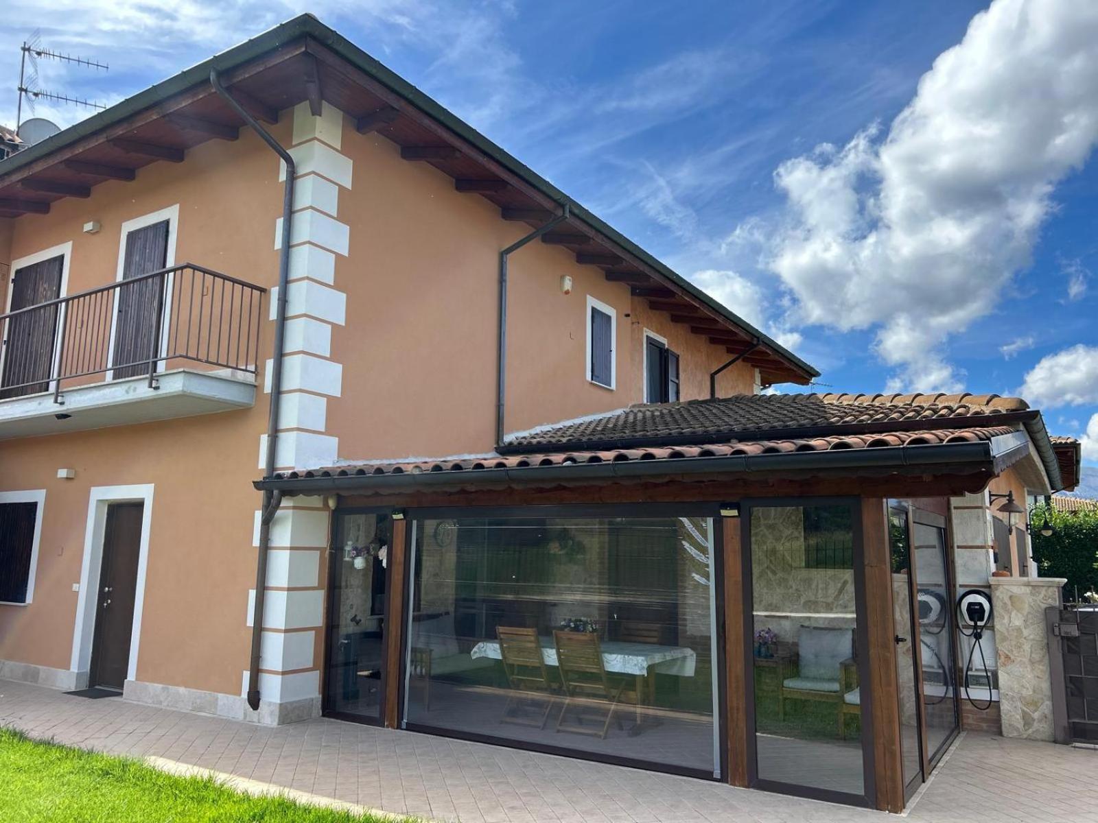 Casa Vacanze Boutique House Casa Mimo San Demetrio ne' Vestini Buitenkant foto
